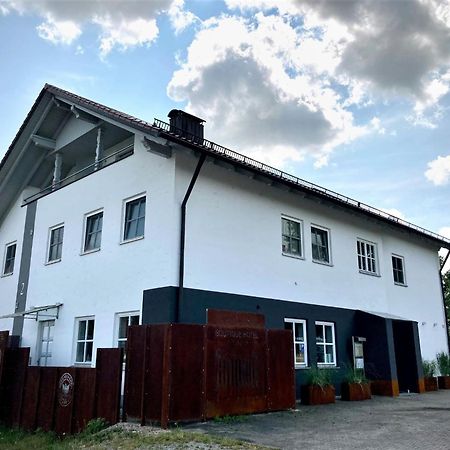 Das Singold Hotel Mit Highspeed Wlan Und Digitalem Schluessel Schwabmunchen Buitenkant foto