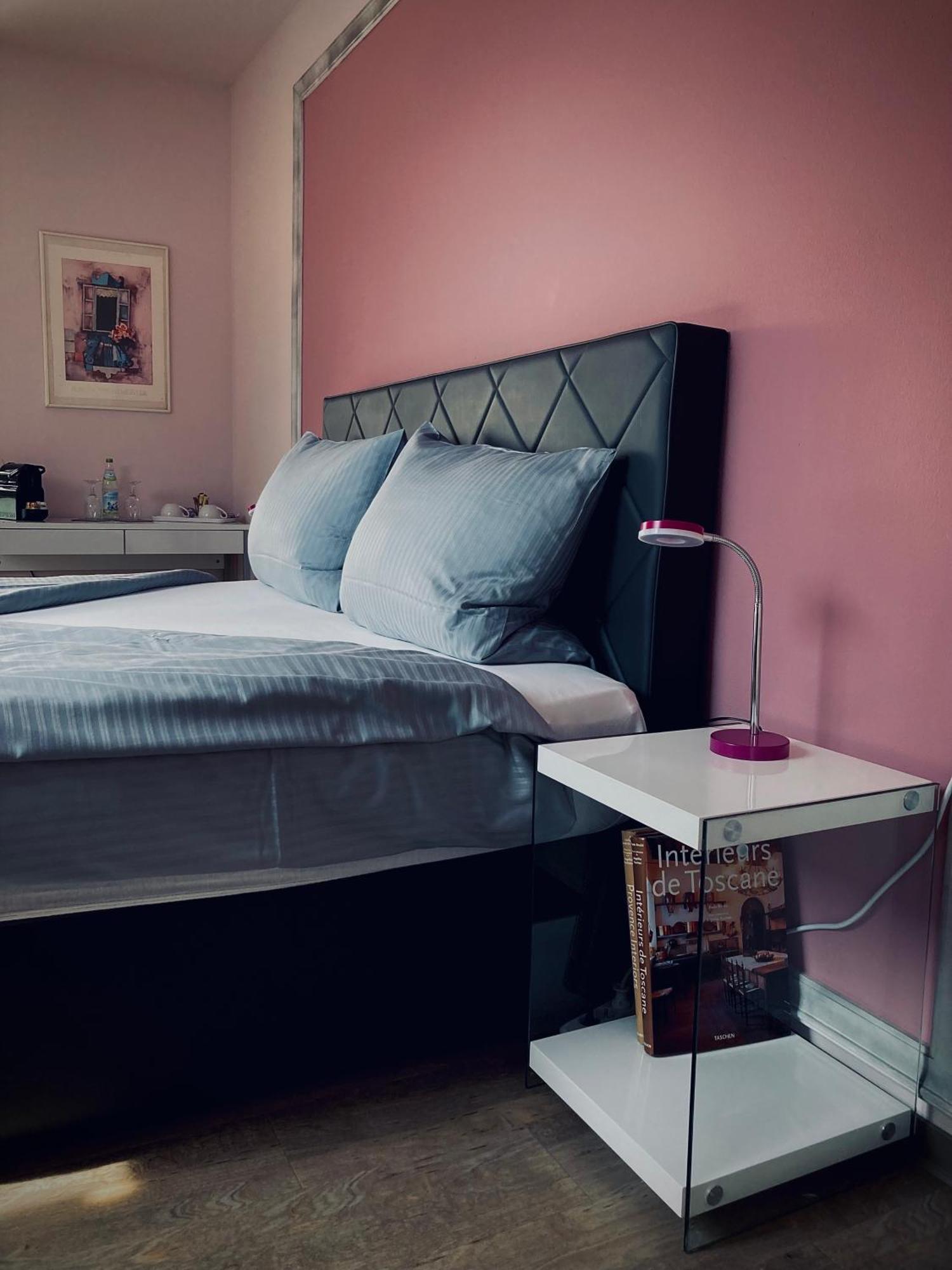 Das Singold Hotel Mit Highspeed Wlan Und Digitalem Schluessel Schwabmunchen Buitenkant foto