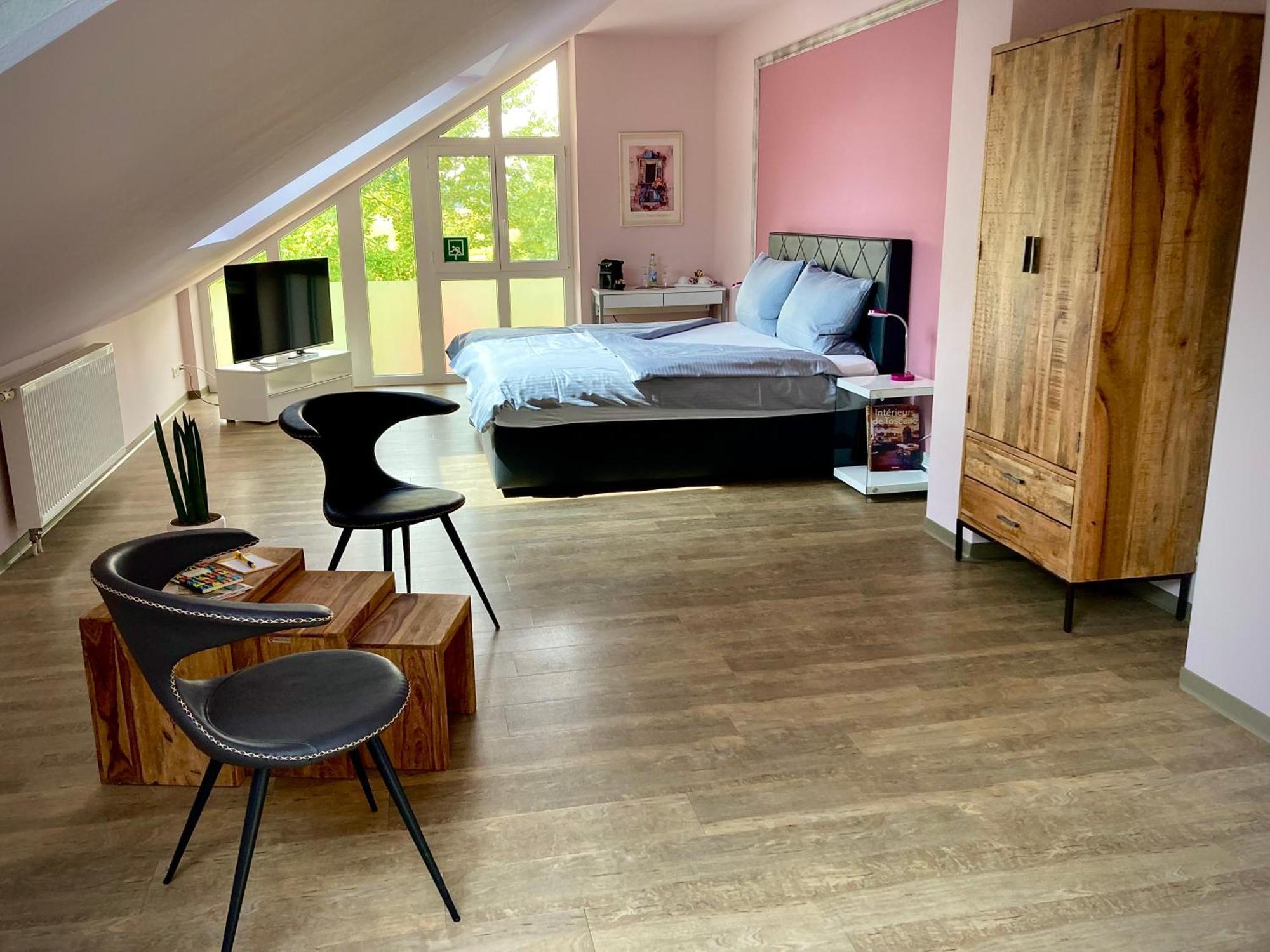 Das Singold Hotel Mit Highspeed Wlan Und Digitalem Schluessel Schwabmunchen Buitenkant foto